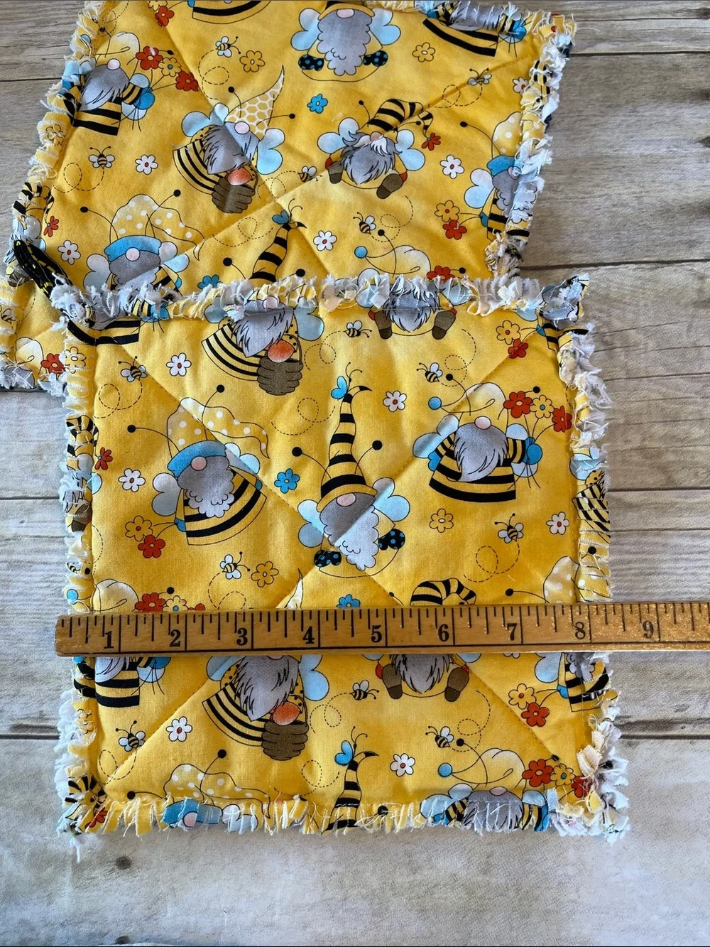Rag Quilted Bees & Gnomes Hot Pad/Potholders Set of 2